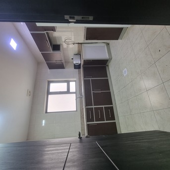 Hidd, Apartments/Houses, BHD 250/month,  2 BR,  *2BATHROOM Hall Kitchen With Eletercity Fully Furnished  Car Parking