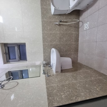 Hidd, Apartments/Houses, BHD 250/month,  2 BR,  *2BATHROOM Hall Kitchen With Eletercity Fully Furnished  Car Parking