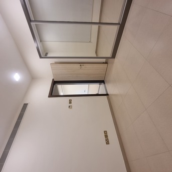 Hidd, Apartments/Houses, BHD 330/month,  2 BR,  @2BATHROOM Hall Kitchen Semi Furnished  Car Parking Brand New Building