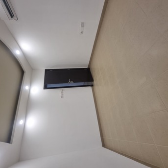 Hidd, Apartments/Houses, BHD 260/month,  2 BR,  +2BATHROOM Hall Kitchen Semi Furnished  Car Parking