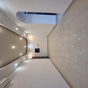 Hidd, Apartments/Houses, BHD 260/month,  2 BR,  +2BATHROOM Hall Kitchen Semi Furnished  Car Parking