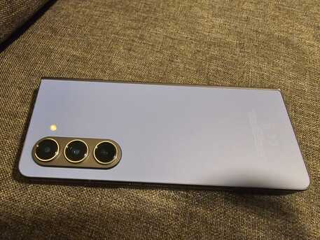 Al Sulaymaniyyah, Mobile Phones, SAR 2700,  Samsung Galaxy Fold5 (512GB) Blue