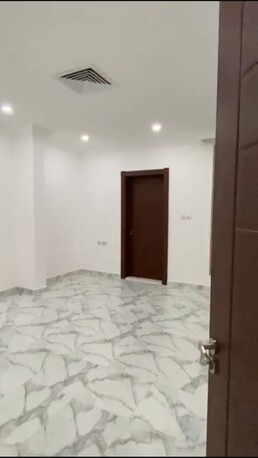 Kuwait City, Apartments/Houses, KWD 680/month,  4 BR,  For Rent, A Ground Floor Apartment In Al-Rumaithiya. Four Master Bedrooms
