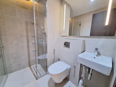 Juffair, Apartments/Houses, BHD 350/month,  Furnished,  1 BR,  Sea View