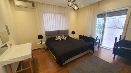 Amman, Apartments/Houses, JOD 14500/year,  Furnished,  2 BR,  Ground Fully Furinshed 2B Apartment With Garden In 5 Circle 00962777688956