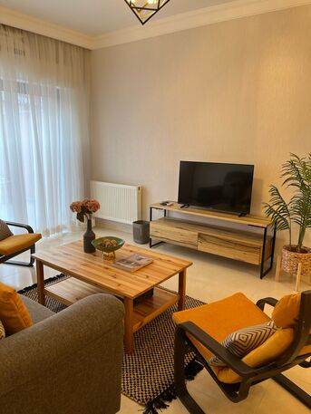 Amman, Apartments/Houses, JOD 9600/year,  Furnished,  2 BR,  Ground Fully Furinshed 2B Apartment With Garden In Der Ghbar 00962777688956