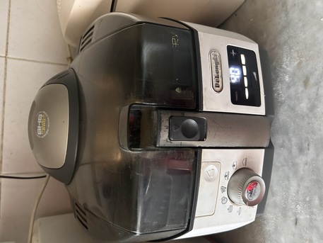 Riyadh, Appliances, SAR 170,  Delongi Air Fryer