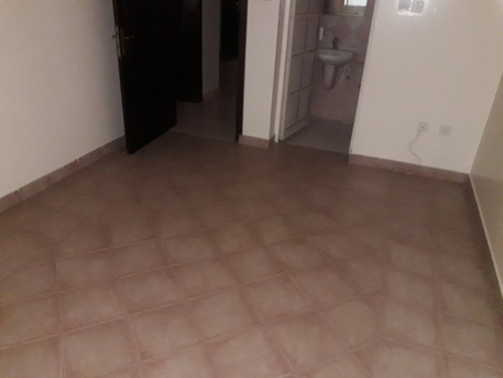 Salmaniya, Apartments/Houses, BHD 200/month,  2 BR,  110 Sq. Meter,  2 Bhk Unfurnished Flat Available In Salmaniya Call Aleena