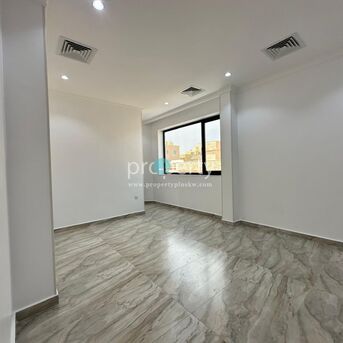 Kuwait City, Apartments/Houses, KWD 850/month,  4 BR,  Charming Four-bedroom Floor In Salam
