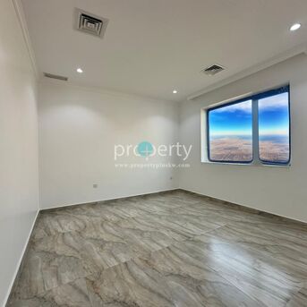 Kuwait City, Apartments/Houses, KWD 850/month,  4 BR,  Charming Four-bedroom Floor In Salam