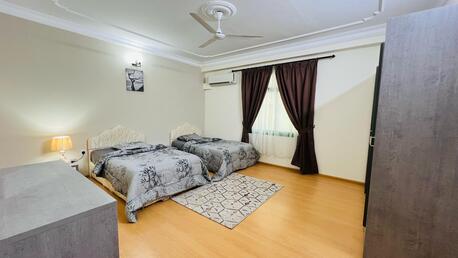 Manama, Apartments/Houses, BHD 400/month,  3 BR,  ₹3BATHROOM Hall  Kitchen With Electricity Fully Furnished