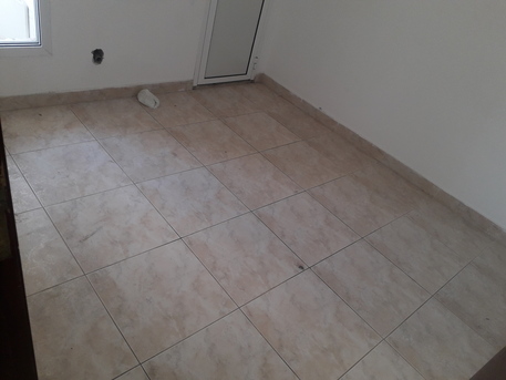 Salmaniya, Apartments/Houses, BHD 200/month,  2 BR,  100 Sq. Meter,  2 Bhk Unfurnished Flat With Ewa Unlimited In Salmaniya Call Aleena