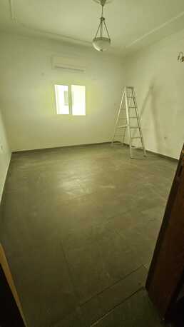 Zinj, Apartments/Houses, BHD 180/month,  2 BR,  2 Bedroom Semifurnished Flat For Rent Without Ewa