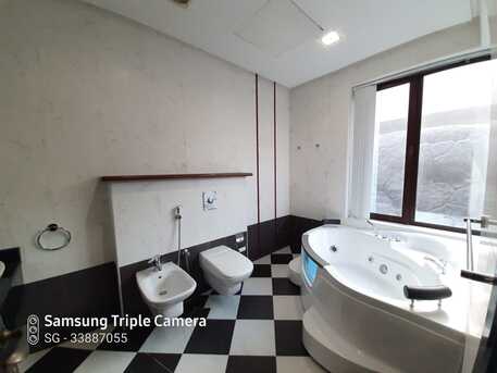 Saar, Apartments/Houses, BHD 1300/month,  3 BR,  500 Sq. Meter,  Modern Semi Furnished Villa With Private Pool Close To Ksa