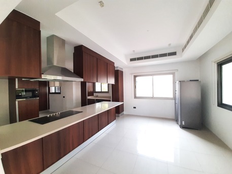 Saar, Apartments/Houses, BHD 950/month,  5 BR,  500 Sq. Meter,  Saar/double Story Five Bedroom Exclusive BD 950/-