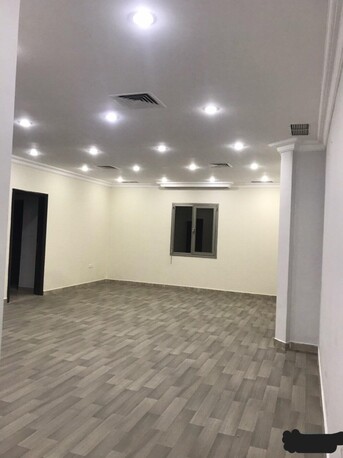 Kuwait City, Apartments/Houses, KWD 750/month,  5 BR,  Large Apartment For Rent In Rumaithiya: 5 Bedrooms + Maid