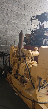 Jeddah, Machinery, SAR 20000,  Selling A CAT And Perkin Generator