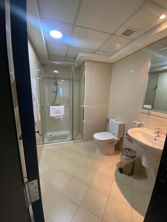 Mahooz, Apartments/Houses, BHD 600/month,  Furnished,  2 BR,  Sea And City View Apartment In Mahooz