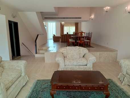  , SAR 120000/year,  3 BR,  Luxurious Villa For Rent Very Strategic And Accessible Location In Qurtuba (Al Khobar)., 1