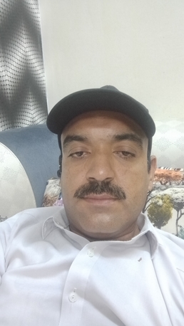 Thuqbah, Job Seekers, Bus Driver