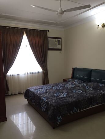 Adliya, Apartments/Houses, BHD 400/month,  3 BR,  Spacious Fully Furnished Apartment With Balcony In Adliya