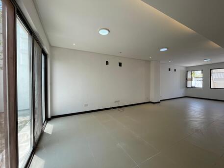 Muharraq, Villas, BHD 750,  Spacious Villa With A Beautiful Garden In Diyar Al Muharraq