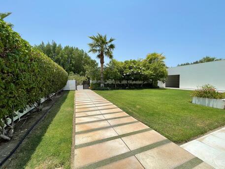 Manama, Villas, BHD 1750,  Luxurious Gated Community Villa With All Facilities