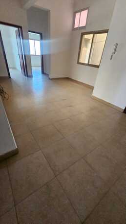 Salmaniya, Apartments/Houses, BHD 180/month,  2 BR,  2 Bedroom Unfurnished Flat For Rent Without Ewa