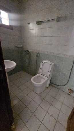 Salmaniya, Apartments/Houses, BHD 180/month,  2 BR,  2 Bedroom Unfurnished Flat For Rent Without Ewa