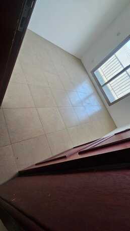 Salmaniya, Apartments/Houses, BHD 180/month,  2 BR,  2 Bedroom Unfurnished Flat For Rent Without Ewa