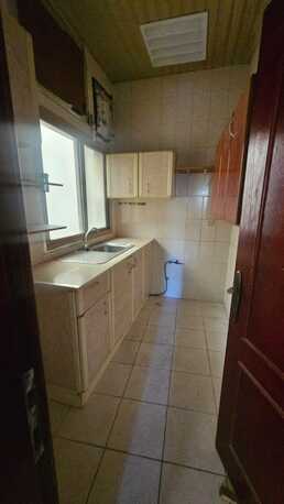 Salmaniya, Apartments/Houses, BHD 180/month,  2 BR,  2 Bedroom Unfurnished Flat For Rent Without Ewa