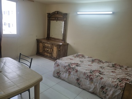 Adliya, Apartments/Houses, BHD 160/month,  Furnished,  Studio,  Fully Furnished Studio Flat For Rent In Adliya On 2nd Floor No Lift With Closed Kitchen