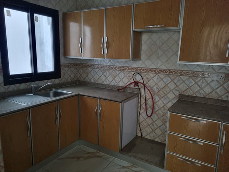Gudaibiya, Apartments/Houses, BHD 270/month,  3 BR,  Semi Furnished Family Flat For Rent With 2rooms Attached Bathroom, Parking, Balcony, Etc..