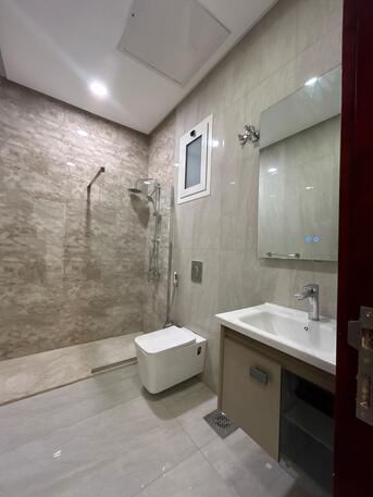 Kuwait City, Apartments/Houses, KWD 1250/month,  4 BR,  For Rent In Al-Siddiq, Ground Floor With Private Entrance, 4 Master Bedrooms.