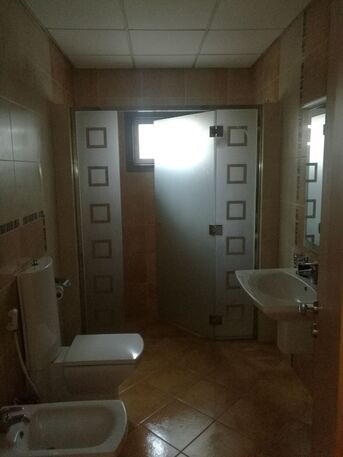 Zinj, Villas, BHD 1000,  Semi Furnished 5 Bedroom Villa