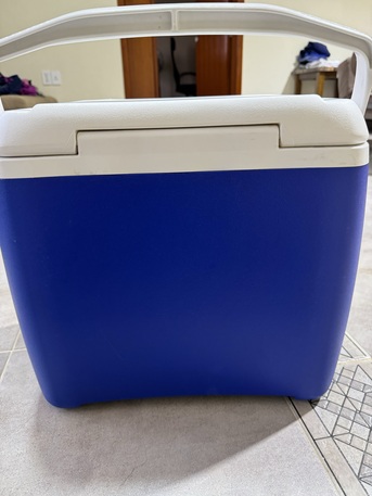 Khobar, Furniture, SAR 99,  Cooling Box Keeps Things Cool Igloo