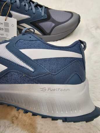 Jeddah, Household Items, SAR 350,  New Reebok Shoes Size 43 With Carton