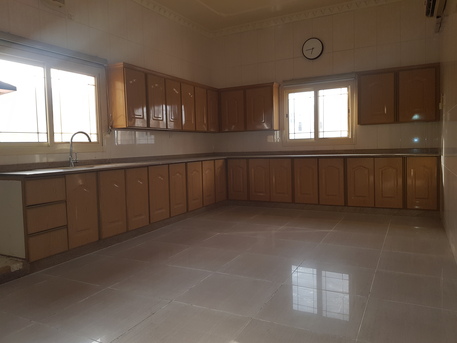 Manama, Villas, BHD 750,  Spacious 6 Bedroom Semi Furnished Private Villa For Rent.