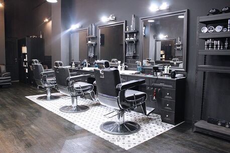 Isa Town, Shops, BHD 400,  410 Sq. Meter,  Barber Shop Ready With Decor  صالون حلاقة رجالي جاهز مع الديكو