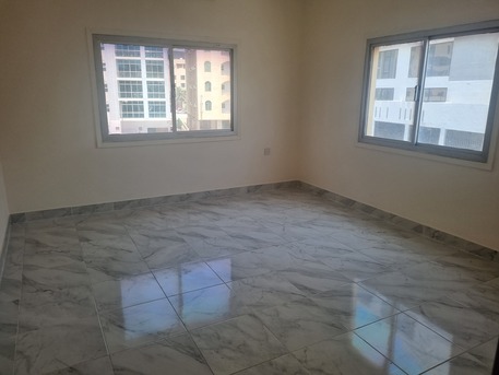 Umm Al Hassam, Apartments/Houses, BHD 230/month,  2 BR,  Un Furnished Spacious Family Flat For Rent With Balcony, Watchman, Etc...
