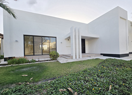 Sanad, Villas, BHD 550,  200 Sq. Meter,  Villa For Rent In Jurdab 3 Rooms Large Hall In Nice Society