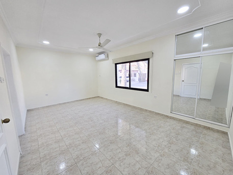 Sanad, Villas, BHD 550,  200 Sq. Meter,  Villa For Rent In Jurdab 3 Rooms Large Hall In Nice Society