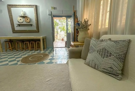 Amman, Apartments/Houses, JOD 9600/year,  Furnished,  2 BR,  Fully Furnished Two Bedroom Apartment With Terrace In Jabal Webdeh 00962777688956