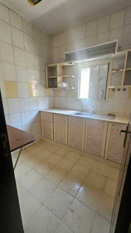 Gudaibiya, Apartments/Houses, BHD 130/month,  2 BR,  2 Bedroom Unfurnished Flat For Rent Without Ewa