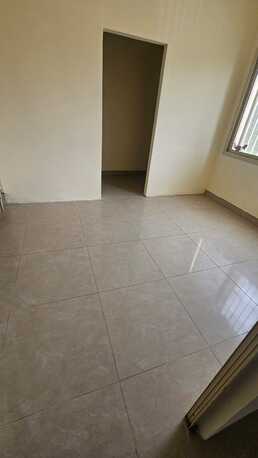 Salmaniya, Apartments/Houses, BHD 270/month,  4 BR,  4 Bedroom Unfurnished Flat For Rent Without Ewa