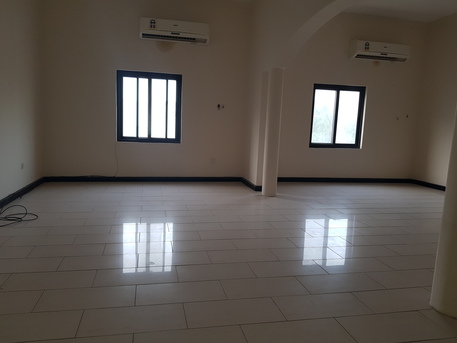 Mahooz, Apartments, Flats, Houses & Villas, BHD 450/month,  3 BR,  200 Sq. Meter,  Spacious 3 Bedroom Semi Furnished Apartment For Rent.