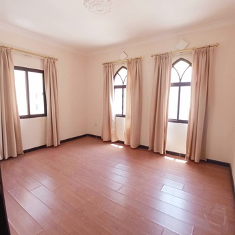 Hoora, Apartments/Houses, BHD 300/month,  3 BR,  Very Neet & Clean Semi Furnished 3 Bedrooms Family Flat With Ewa, Parking@300/BD In Hoora