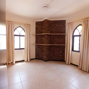 Hoora, Apartments/Houses, BHD 300/month,  3 BR,  Very Neet & Clean Semi Furnished 3 Bedrooms Family Flat With Ewa, Parking@300/BD In Hoora