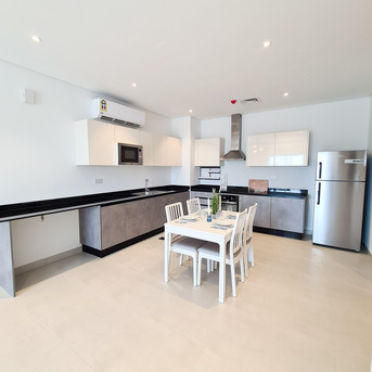 Janabiya, Apartments/Houses, BHD 450/month,  2 BR,  Bright And Elegant Fully Furnished Flat In Janabiya With EWA