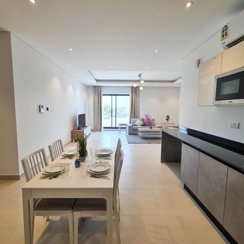 Janabiya, Apartments/Houses, BHD 450/month,  2 BR,  Bright And Elegant Fully Furnished Flat In Janabiya With EWA